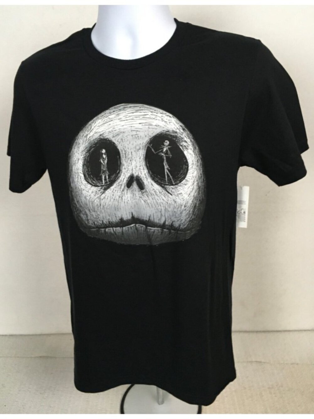 Disney T shirt Size S 34 Black White Tim Burton The Nightmare Before Christmas